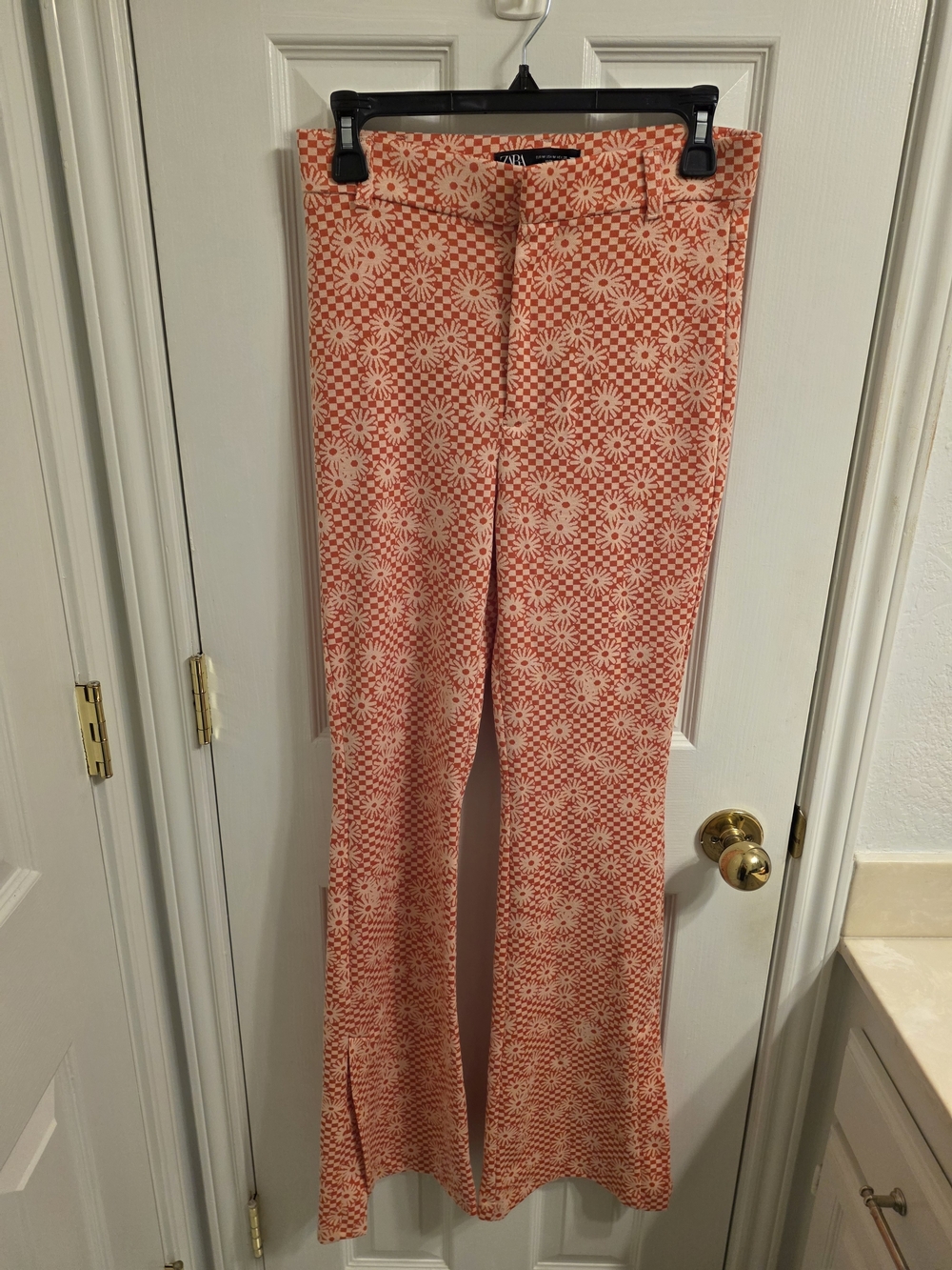 Zara Coral-Orange Floral Split-Hem Pants